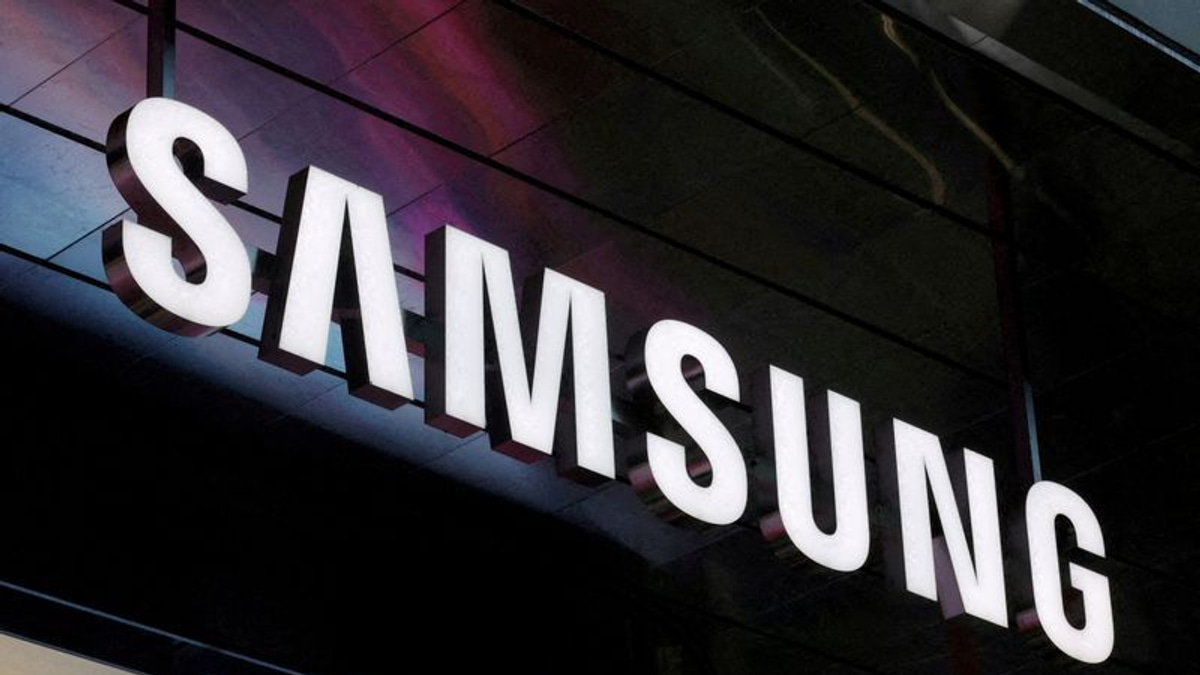 Samsung cuts hundreds of US jobs as consumer electronics unit shifts HQ to Texas