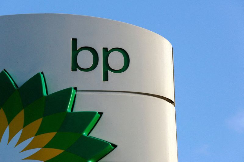 Major US Fuel Retailers Face Class Action Over Alleged AI-Driven Price Fixing in California