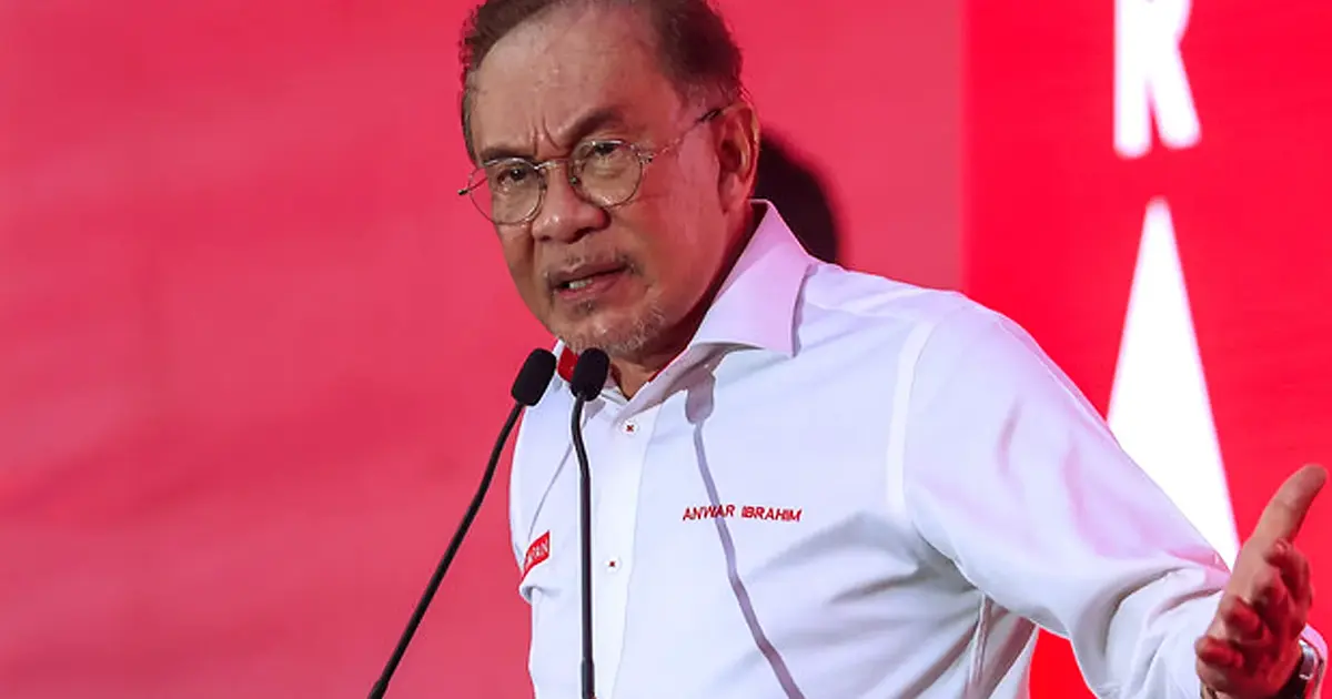 Anwar emphasises the importance of maintaining strong ties with Malay rulers