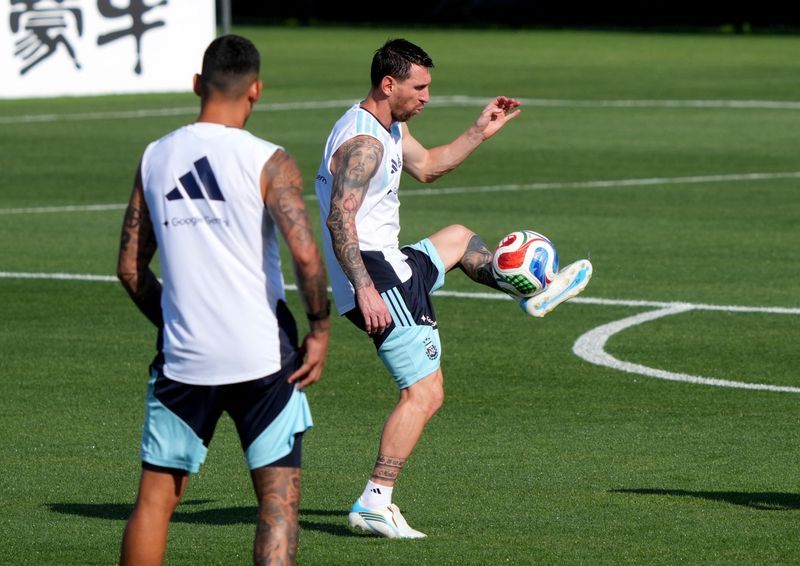 Cape Verde Seeks to Upset Argentina and Lionel Messi in World Cup Round of 32