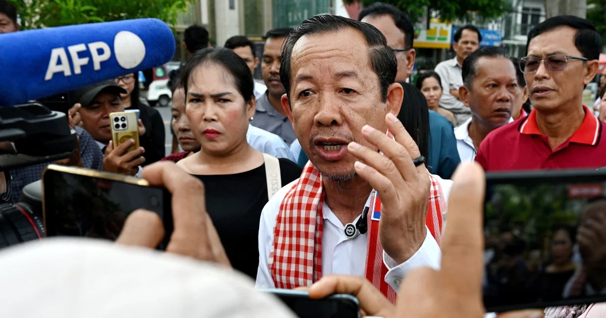 Cambodia's Supreme Court Upholds Election Ban on Opposition Leader Rong Chhun