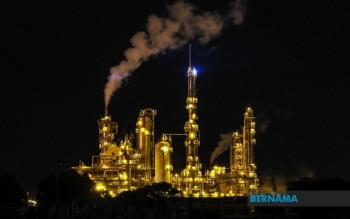 Malaysia Should Pursue Measured Approach to Building National Petroleum Reserves, Says Economist