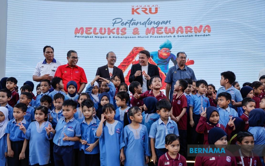AKAR 2026 Breaks Malaysia Book of Records With 153,000 Preschool Participants in Nationwide Colouring Competition