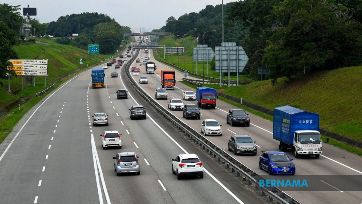 PLUS Malaysia Braces for 2.2 Million Vehicles Daily During National Day and School Holiday Rush