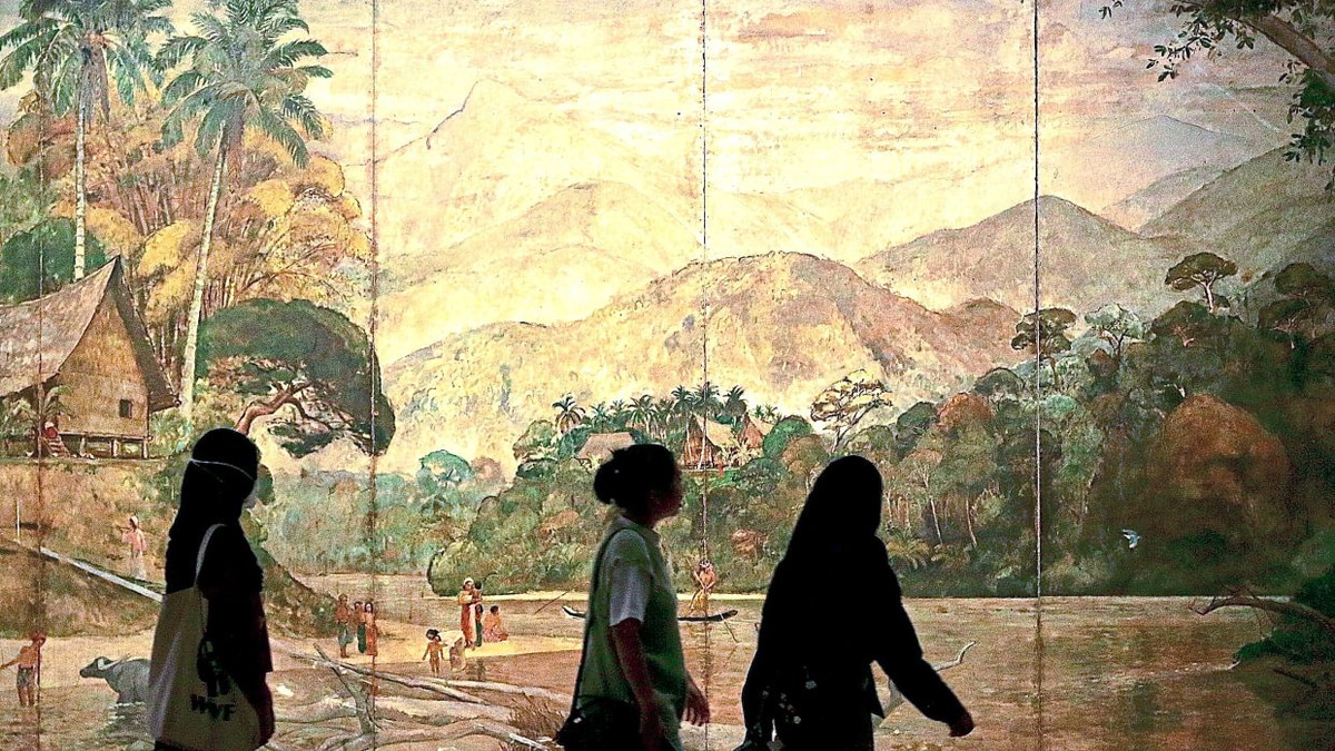 Tropical Climate Tests Art Preservation Efforts at National Gallery