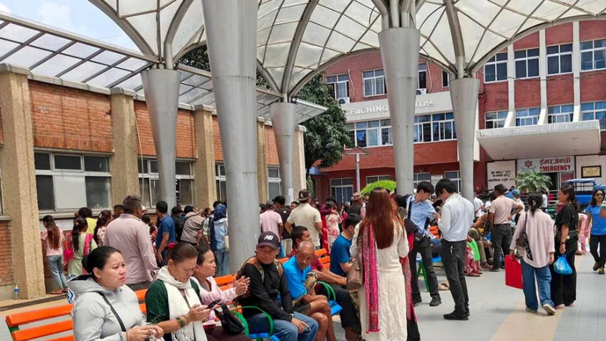 Nepal's Flood Toll Mounts as Families Search Hospitals for Missing Loved Ones