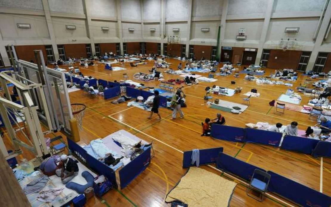Japan's Kumamoto Prefecture Struggles With Lingering Crisis as 8,000 Remain Displaced a Week After Earthquake