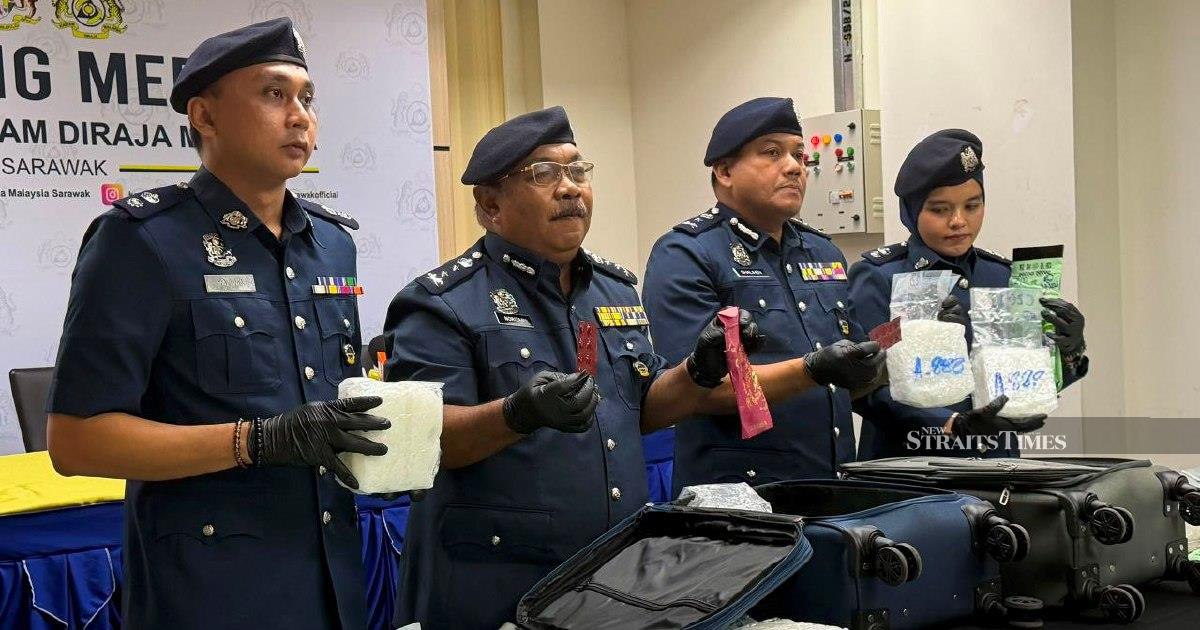 Sarawak Customs Intercepts RM1.32 Million Drug Shipment at Kuching Airport, Arrests Two