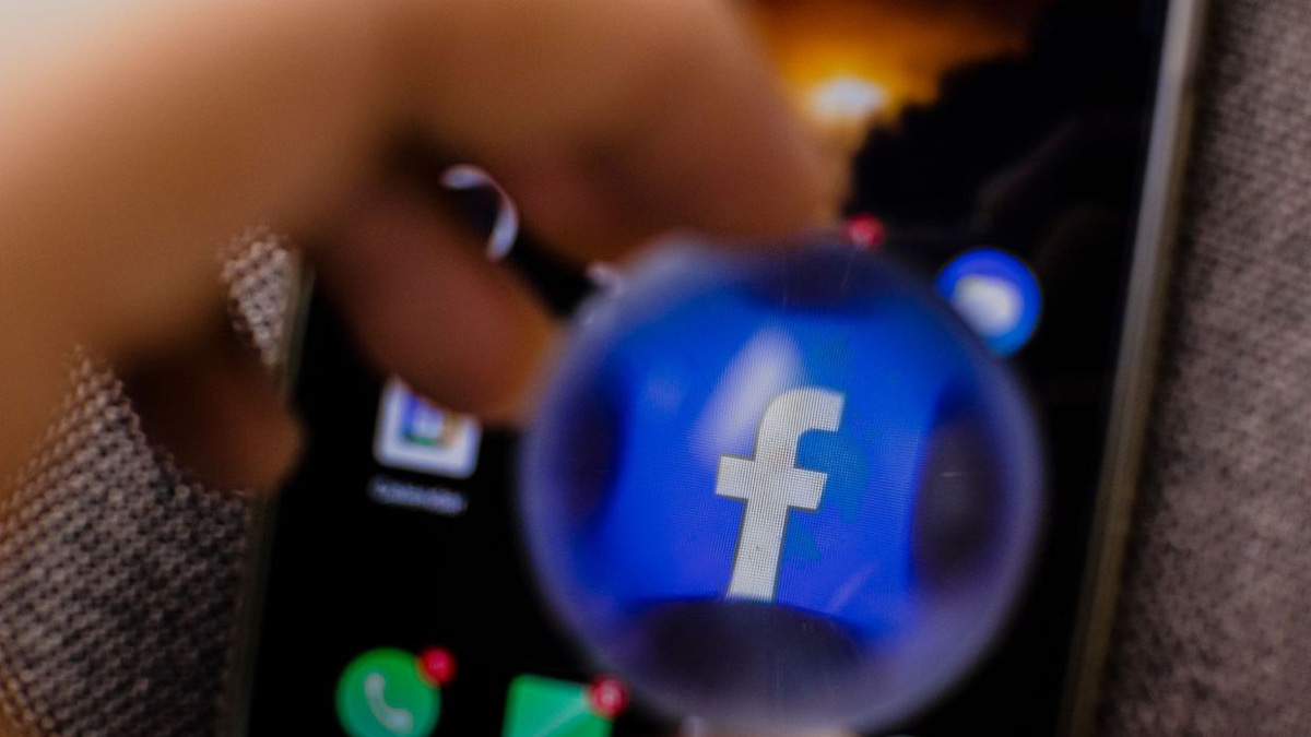 Meta's China Ad Partner Flooded Facebook and Instagram With Illegal 'Nudify' App Promotions, Report Reveals