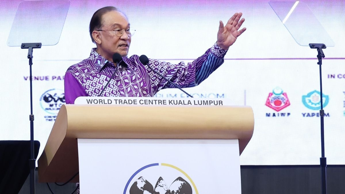 Tabung Haji Regaining Strength Following Reform Measures, Anwar Says as Report Approaches