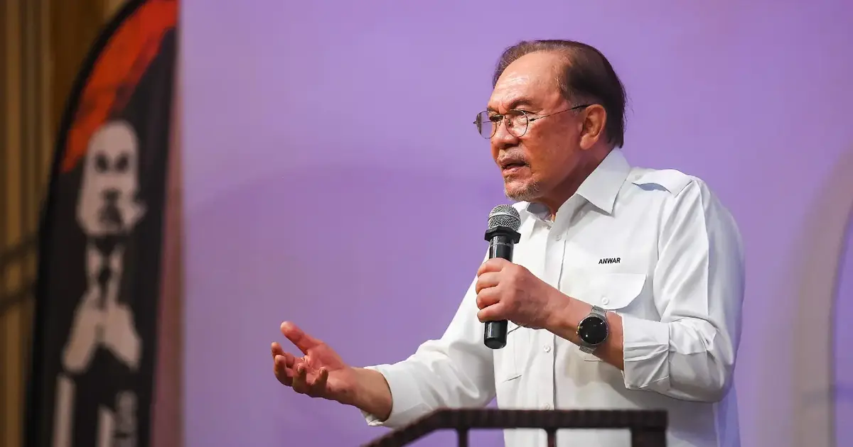 Anwar Flags Housing Affordability Crisis in Johor as Prices Surge Beyond Young Families' Reach